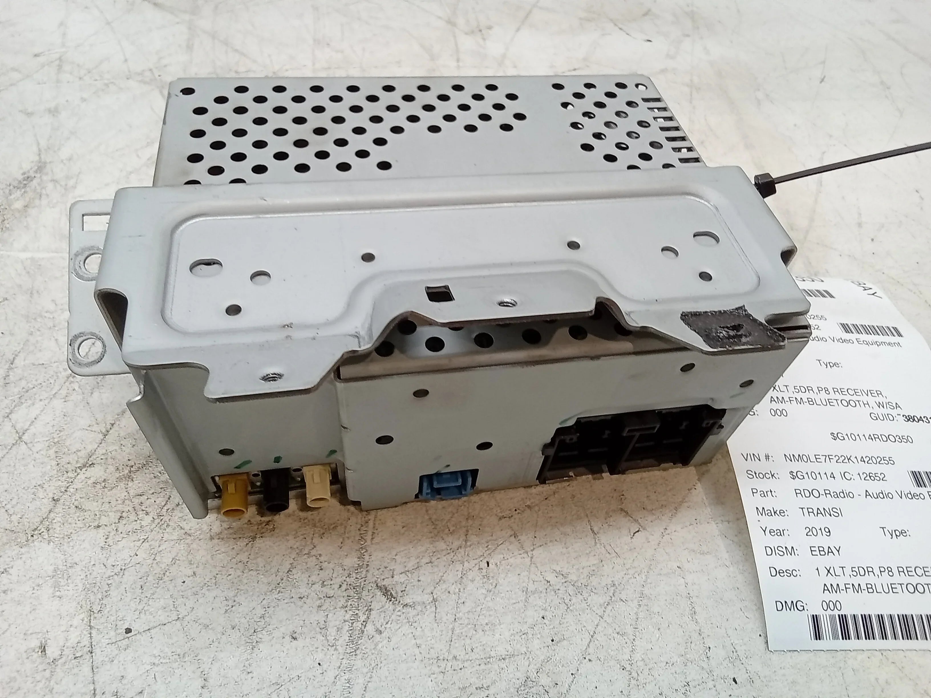 Pre-Owned 18 Ford Transit Connect Radio W/ Bluetooth Satellite Radio  (Good)