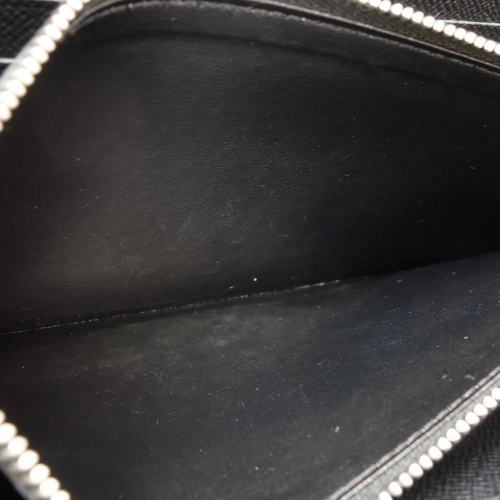 Pre-Owned Louis Vuitton Taiga   Zippy  M42097 Long Wallet Ardoise 083562 (Good)