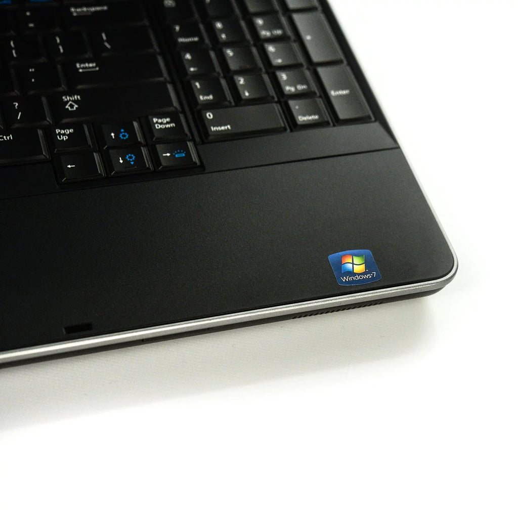 Restored Dell Latitude E6540 Laptop i7 Quad-Core 16GB 320GB Win 10 Pro B v. (Refurbished)