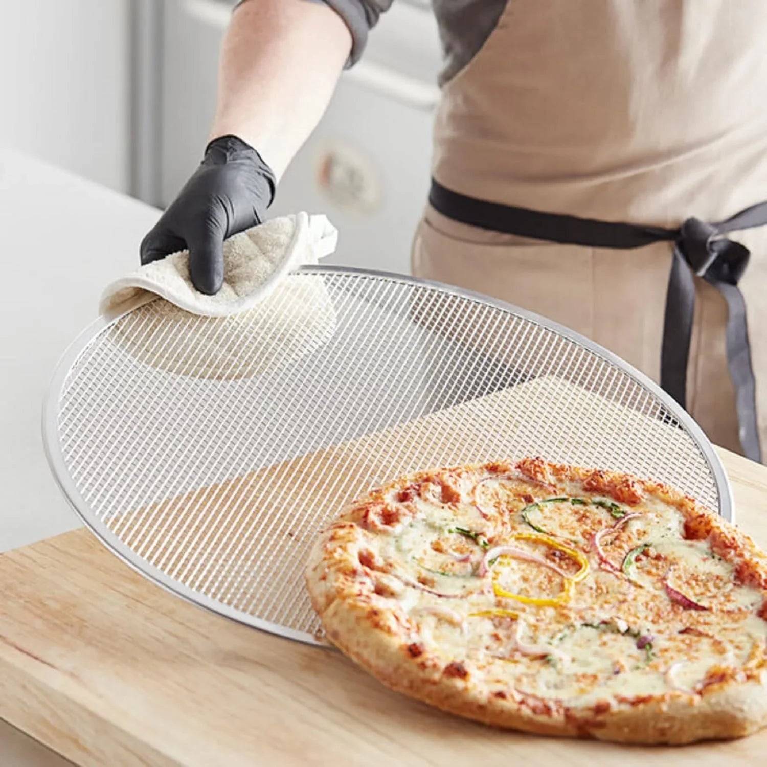 TrueCraftware- Set of 2 Aluminum 19” Pizza Baking Screen Seamless Rim- Bakeware Pizza Screen Round Pizza Pan Tray Round Baking Tray for Home Kitchen Pizzeria & Restaurants