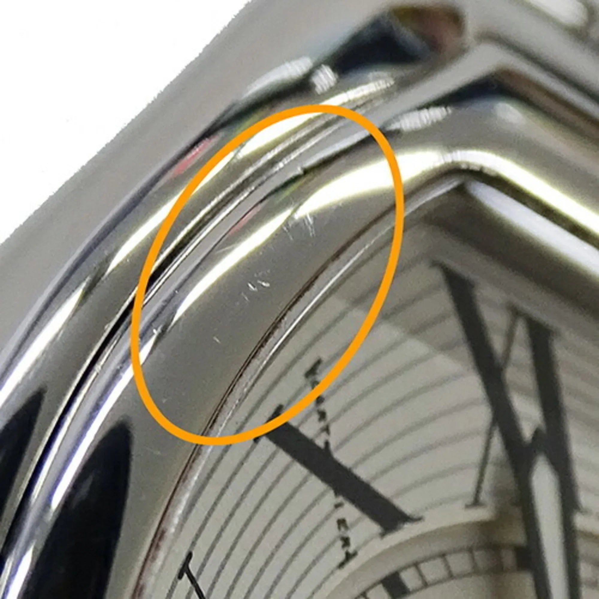 Pre-Owned Cartier Watch Ladies Roadster  Date Quartz Stainless Steel  W62016V3 Silver Polished (Fair)