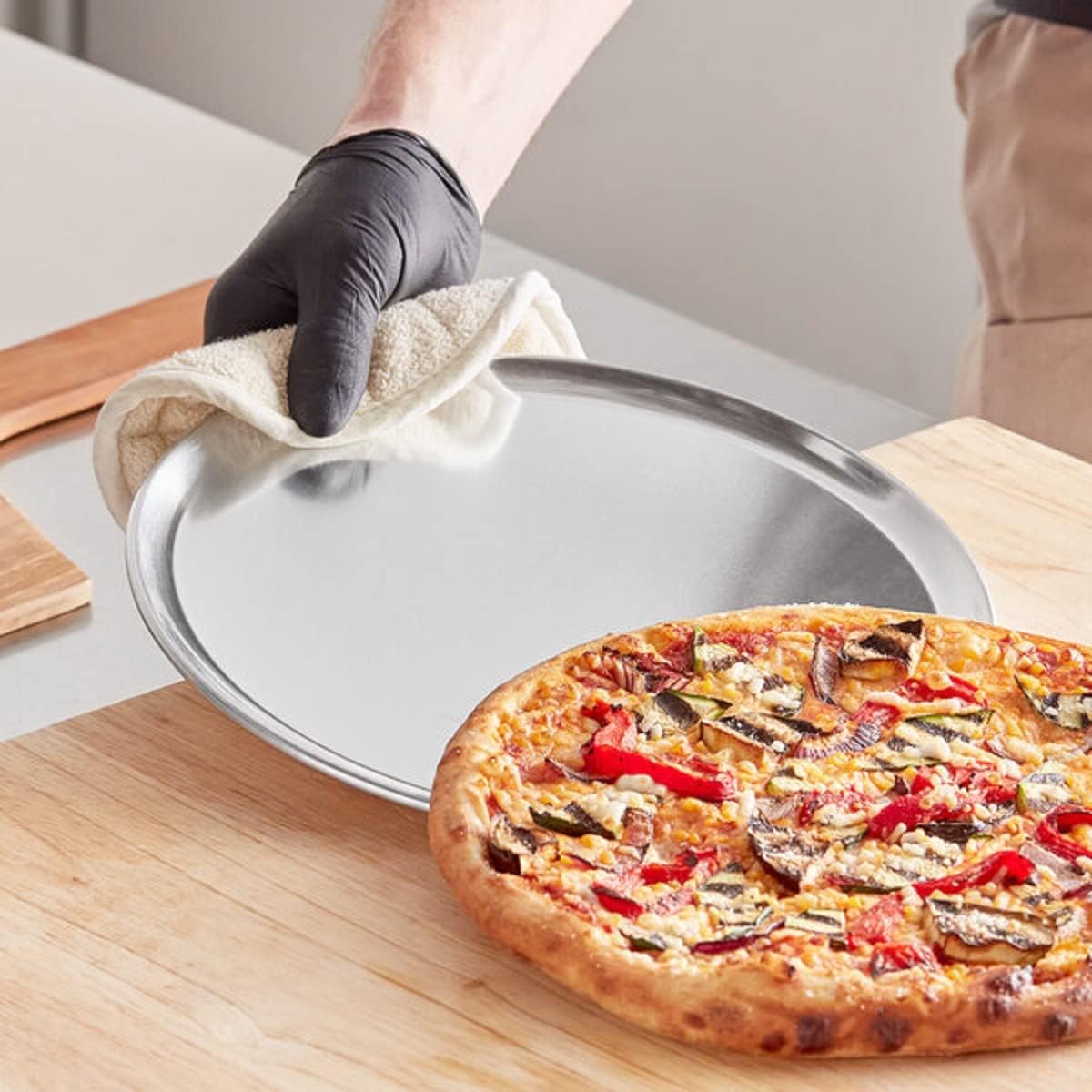 TrueCraftware- Set of 6 Aluminum 11” Pizza Tray Pan Coupe Style - Bakeware Round Pizza Pan Pizza Tray Baking Tray Round Baking Tray for Home Kitchen Pizzeria & Restaurants