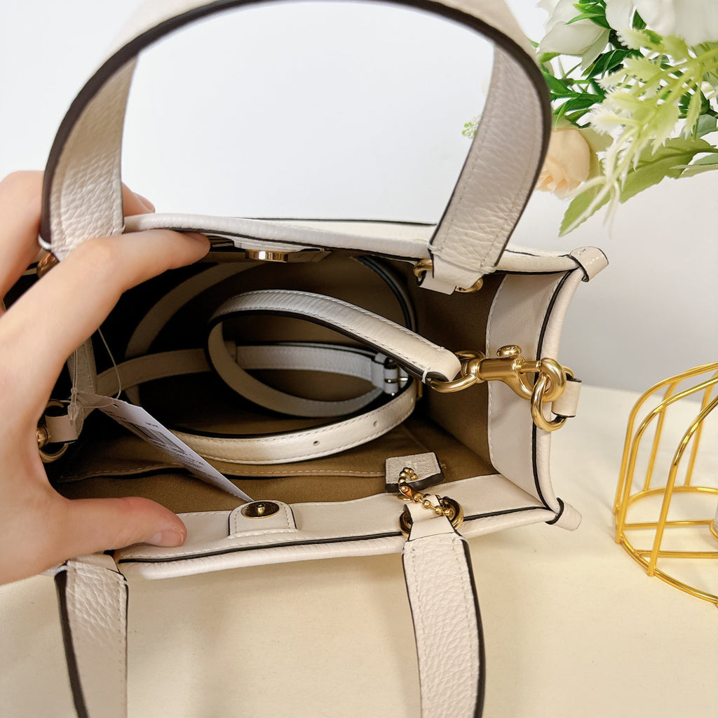 Coach CO971 Dempsey Tote 22  Chalk