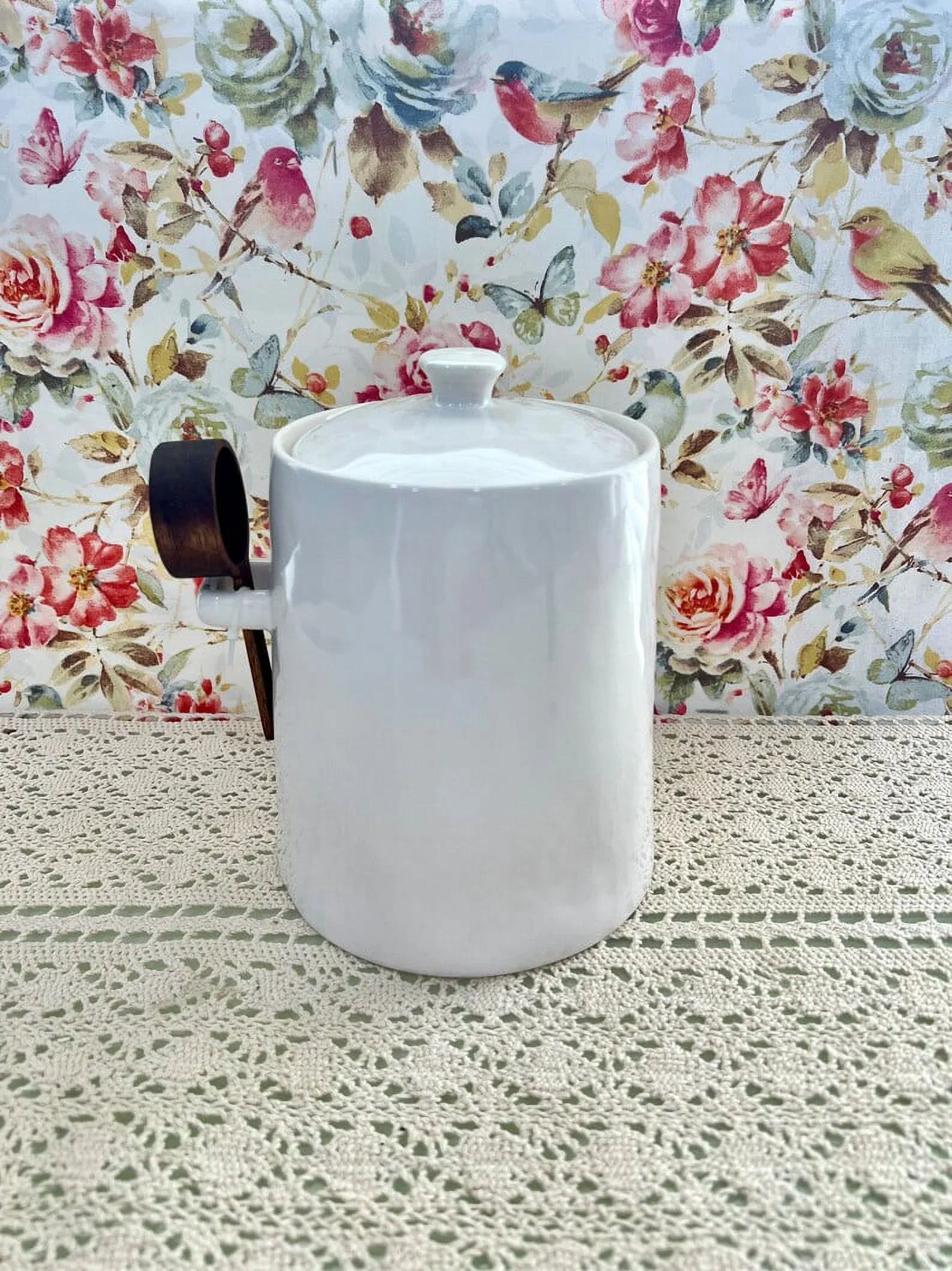 Rae Dunn New Bell Shaped Large Flour Canister Ivory Ceramic with Wooden Scoop Black  Letters Kitchen