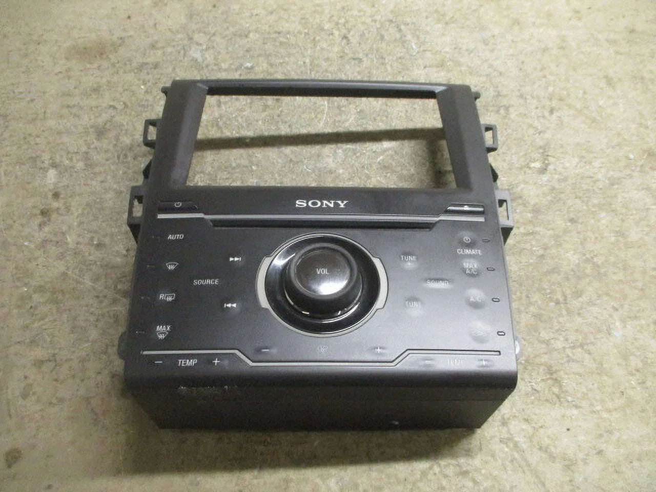 Pre-Owned 2013 Ford Fusion Sony Radio Control Panel Face   (Good)