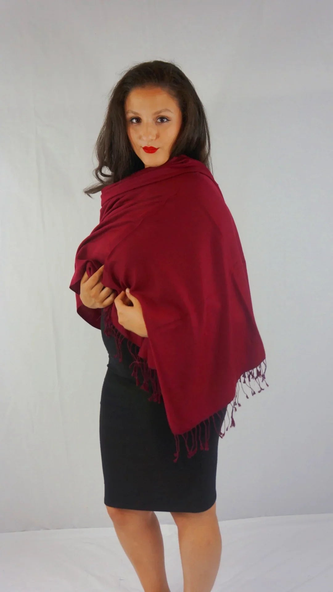 Shawl/Shawls/Scarf/Scarves/Wrap/Stole/Muffler/Cape/Ruana/Blanket/Throw/Pashmina Shawl/Cashmere Scarf/Wool/Silk (Wine Red Regular Shawl)