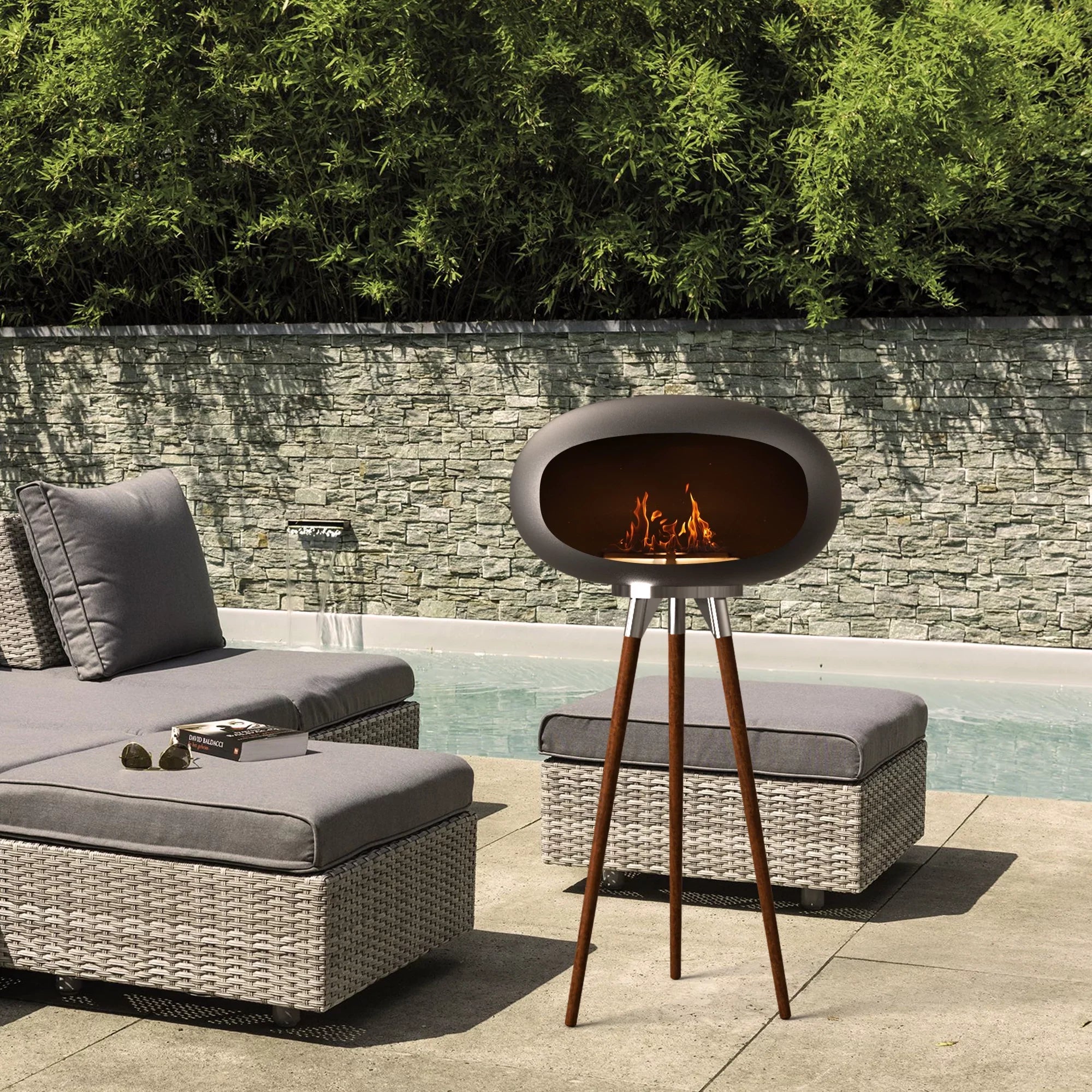Light Indoor/Outdoor Bio Ethanol Tripod Fireplace