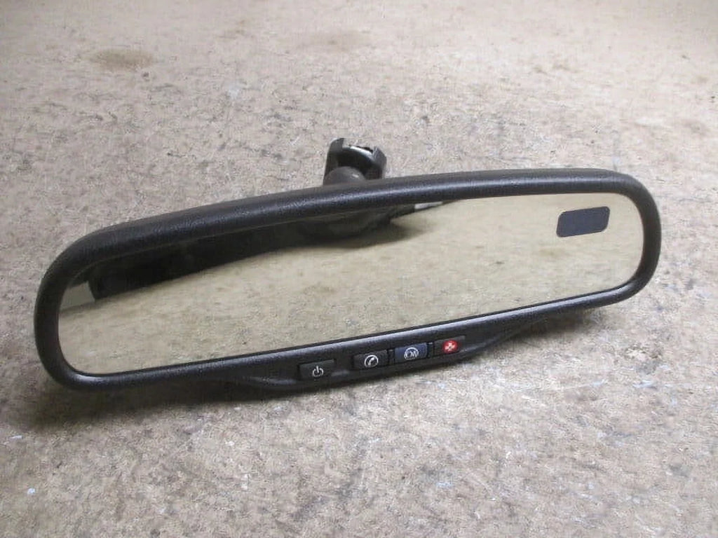 Pre-Owned Saturn Aura Buick Lucerne Rear View Mirror w/Auto Dim & Onstar   (Good)